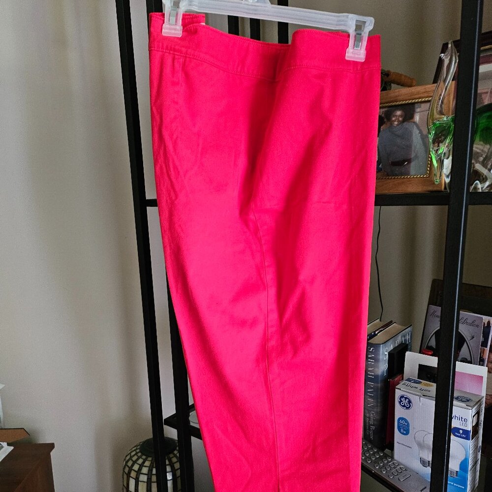 Monroe and Main Red Chop Pants. Size 22